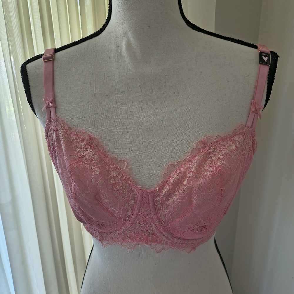 VS Dream Angels Balconette